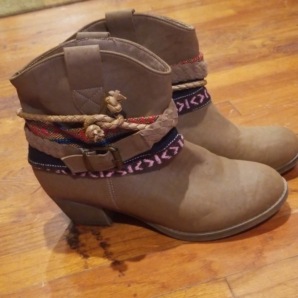 Rock and candy ankle boots
